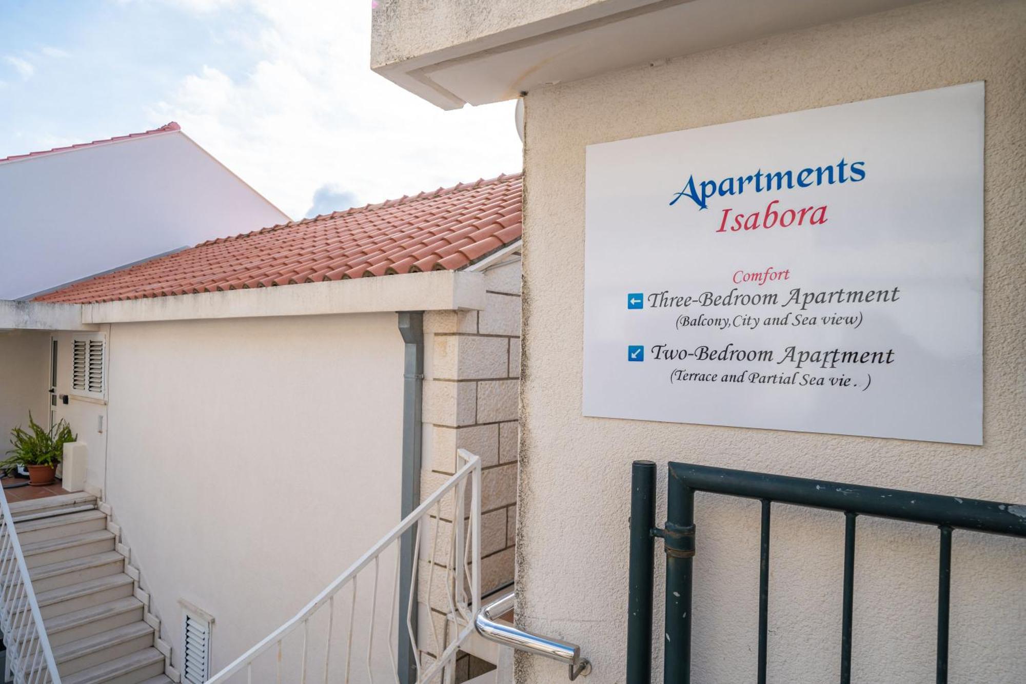 Isabora